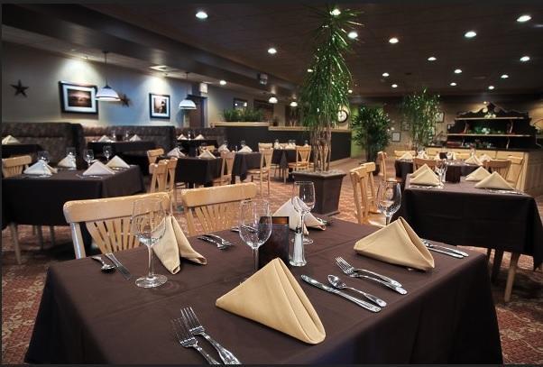 Ramada By Wyndham Boise Hotel Restaurant photo